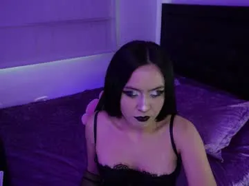 1hannamontana Image 10