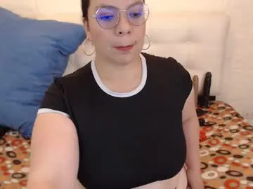 angie_bbw Image 17