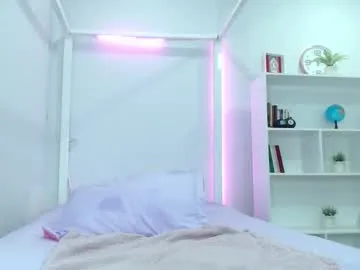 ari_rossee_ Image 17