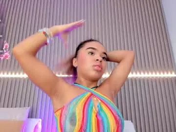 coralineross_ Image 13