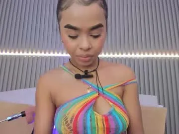 coralineross_ Image 5