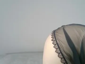 coupleghosty Image 5