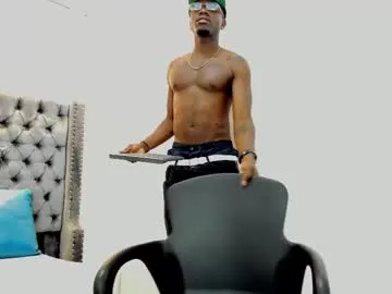 douglas_099 Image 13