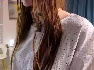 emiliamilas Image 16