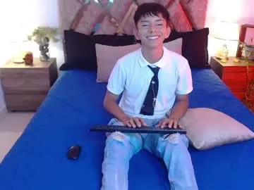 hyunjin_sun's Thumb Image