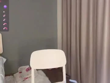 kittenfishing Image 18