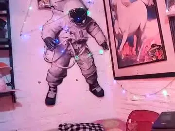 krisstal703358 Image 4