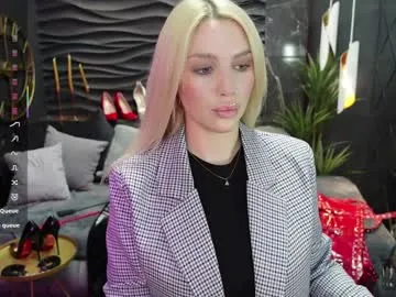 mistress_darsy's Thumb Image