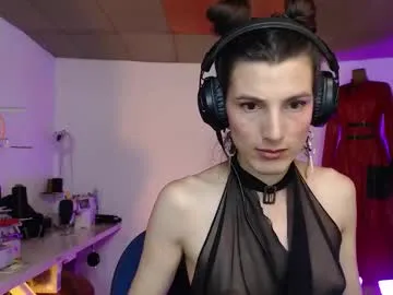 moira_hot Image 11