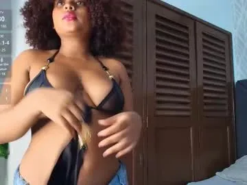 nataly_velez Image 3