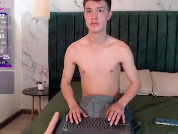nick_torn Image 4