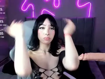 sabrina_bloom_ Image 5