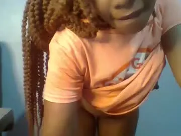 sexie_curvie's Thumb Image