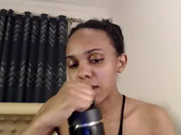 sexymia06 Image 5