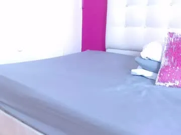 tiny_whore18 Image 5