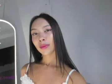tinymoon_ Image 2