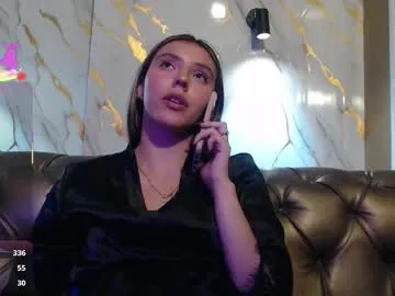 valentina_red18 Image 17
