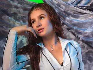 AdelaineBestt Image 5