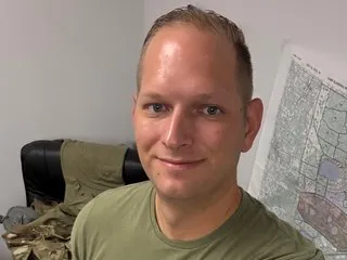 Chubzsdad1y90's Thumb Image