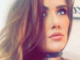 Dakota_Lynnxxx's Thumb Image