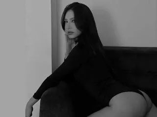 IsabellaMansour's Thumb Image