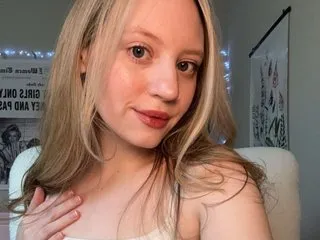 LiliTurnerxo's Thumb Image