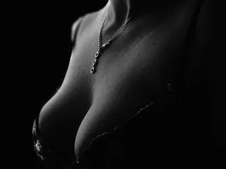 PamelaPricee's Thumb Image